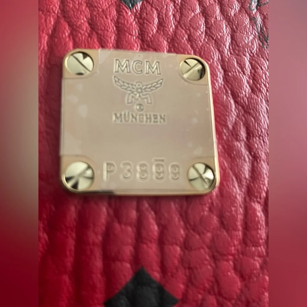 MCM VISETOS SMALL STARK SIGNATURE MONOGRAM LOGO BACKPACK BOOKBAG RUBY RED $720 - Picture 11 of 16